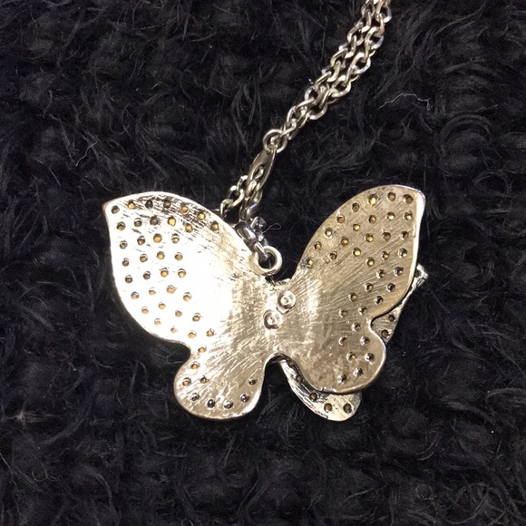 Butterfly Colorful Rhinestone Necklace - Picture 2 of 16